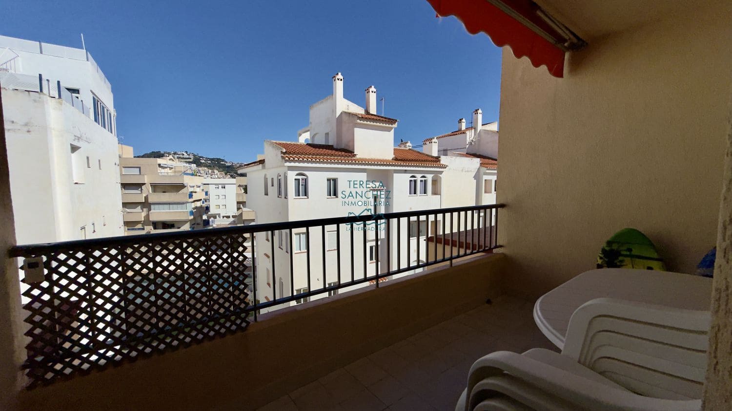 2 soveværelse Lejlighed til salg i La Herradura - € 310.000 (Ref: 9780301)