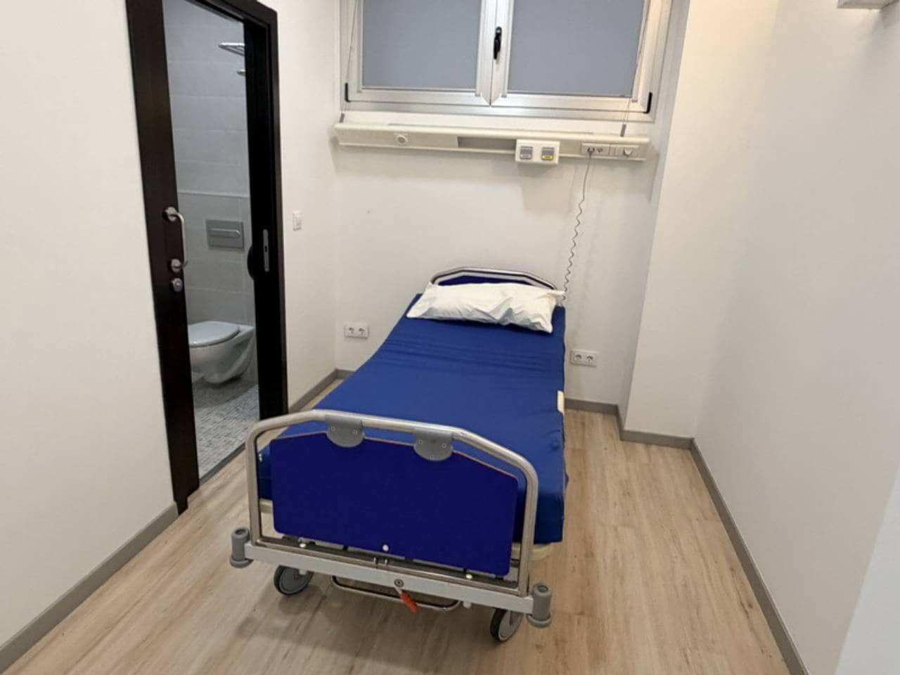 Gewerbe zu vermieten in Almunecar - 4.000 € (Ref: 10004779)