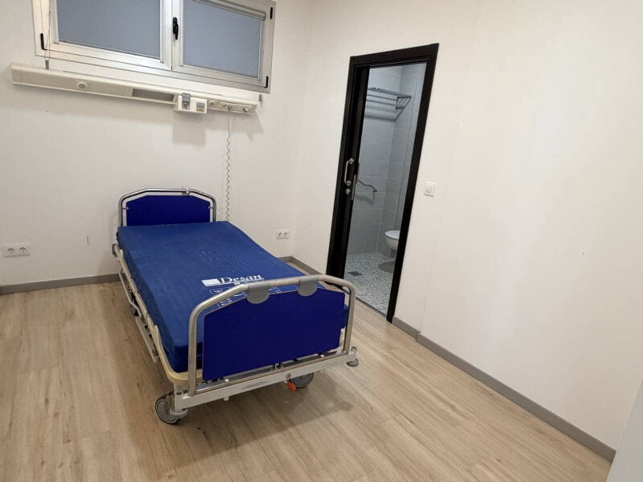 Gewerbe zu vermieten in Almunecar - 4.000 € (Ref: 10004779)