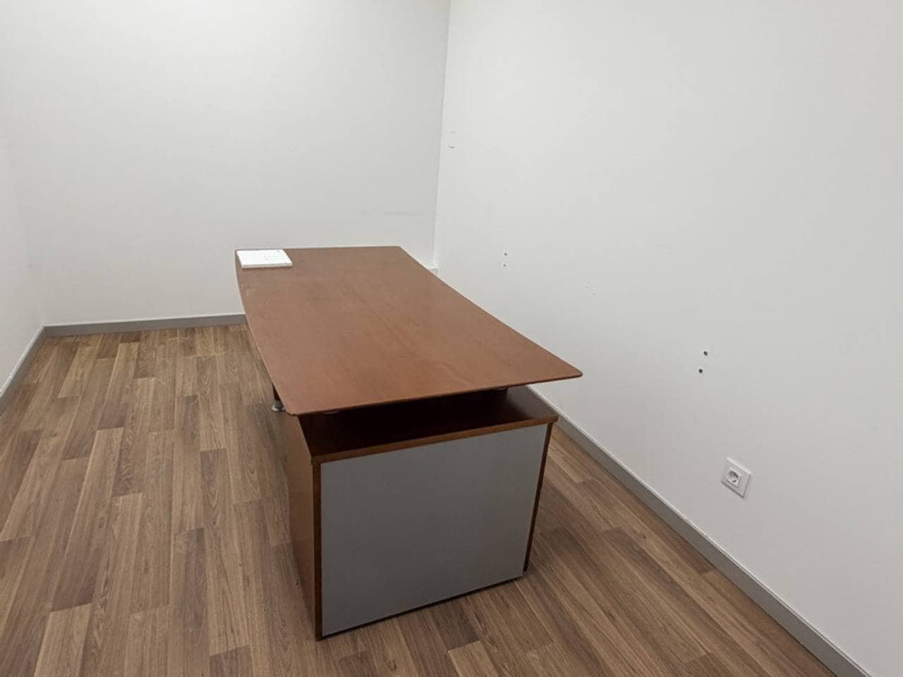 Gewerbe zu vermieten in Almunecar - 4.000 € (Ref: 10004779)