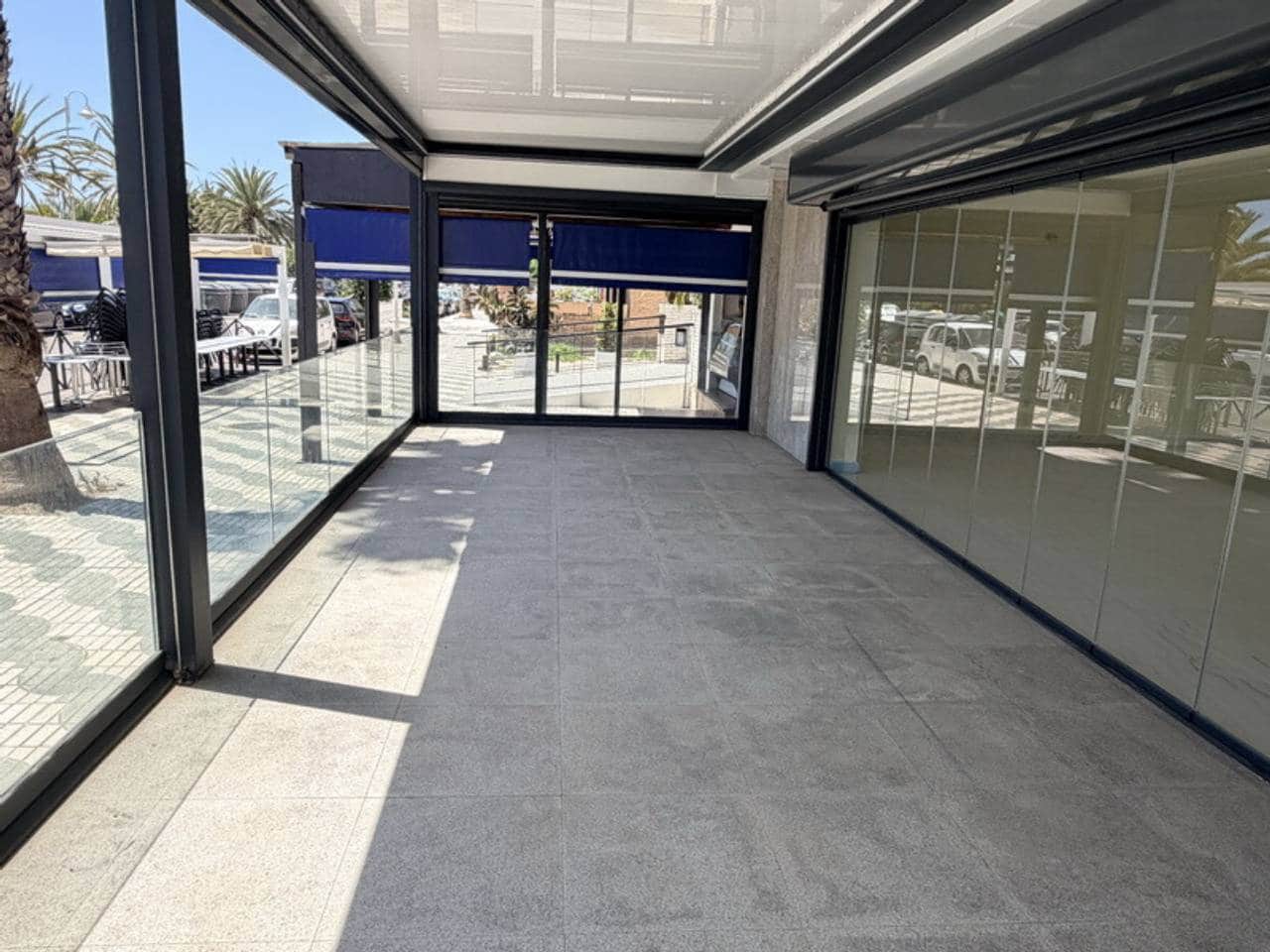 Commercial for rent in Velilla with garage - € 5,000 (Ref: 10006073)