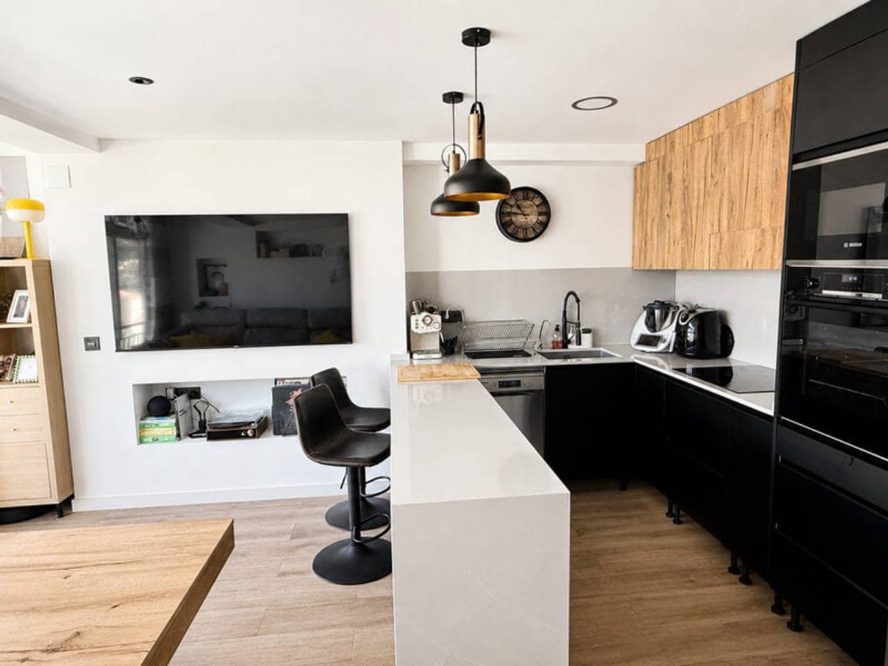 2 bedroom Apartment for sale in Almunecar - € 279,000 (Ref: 10024894)