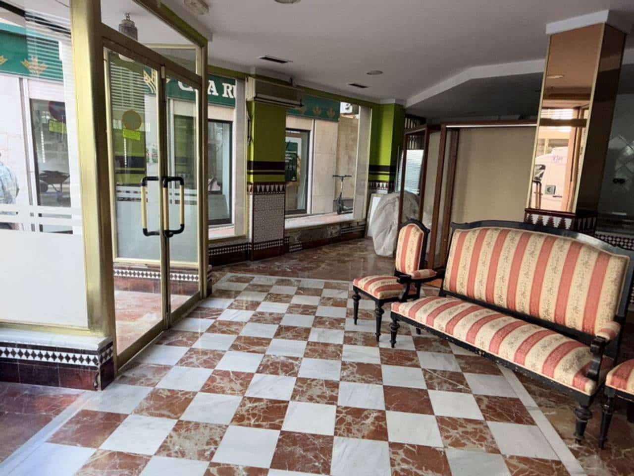 Kaupallinen myytävänä paikassa Almunecar - 350 000 € (Ref: 10024996)