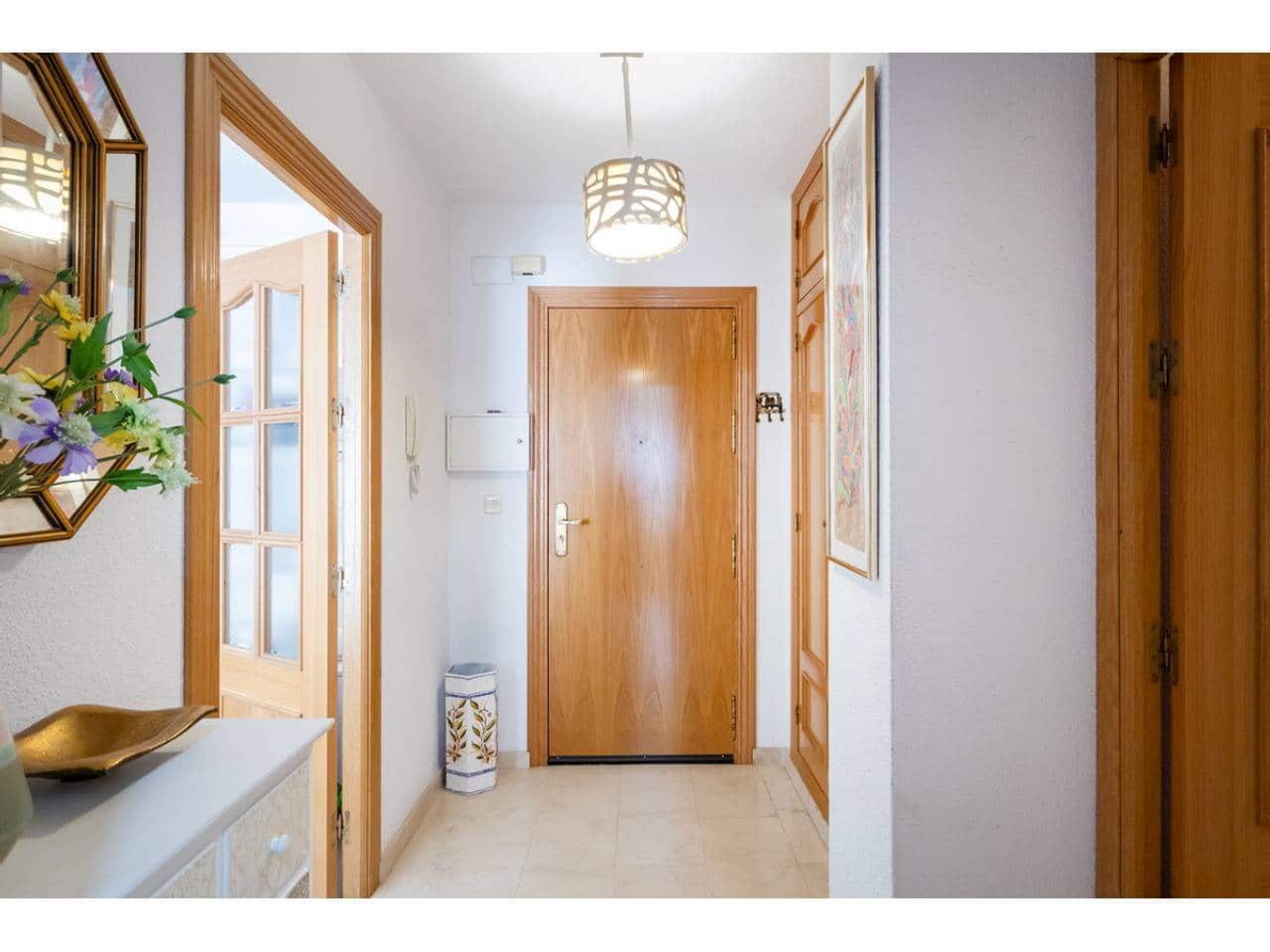2 bedroom Flat for sale in Almunecar with garage - € 369,000 (Ref: 10031372)
