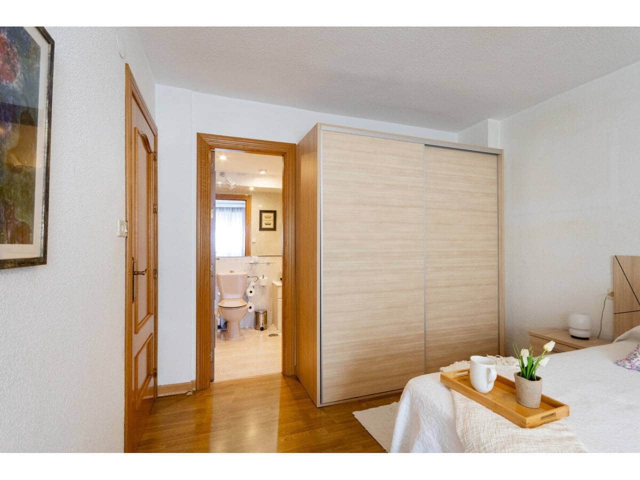 2 bedroom Flat for sale in Almunecar with garage - € 369,000 (Ref: 10031372)