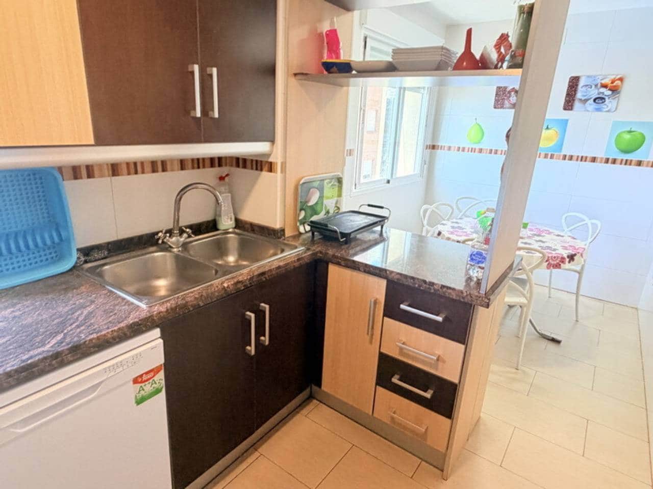 3 sovrum Lägenhet att hyra i Velilla - 1 000 € (Ref: 10033158)
