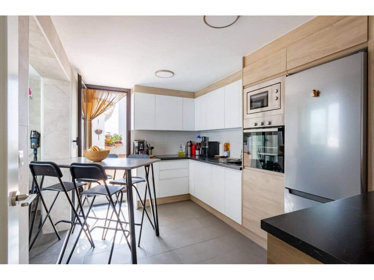 3 sypialnia Penthouse na sprzedaż w Salobrena z basenem garażem - 379 000 € (Ref: 10033378)