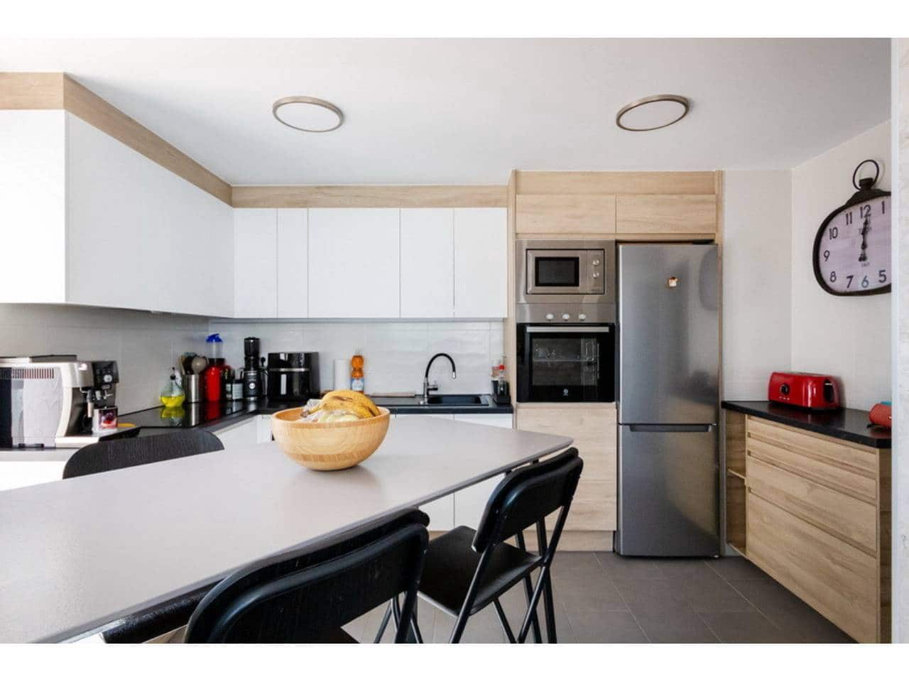 3 sypialnia Penthouse na sprzedaż w Salobrena z basenem garażem - 379 000 € (Ref: 10033378)