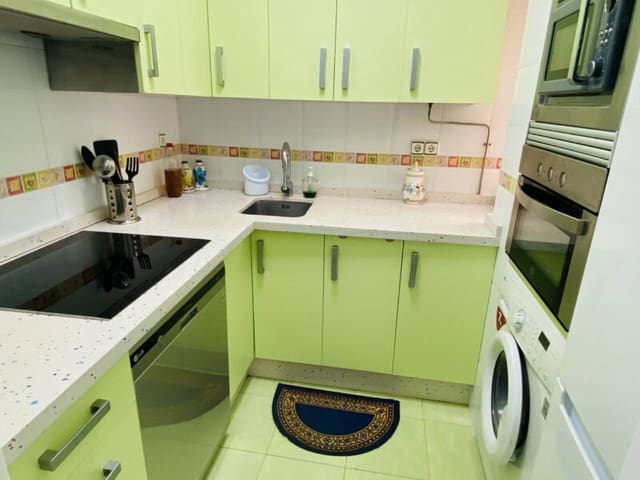 2 bedroom Flat for rent in Almuñécar - € 750 (Ref: 10037790)