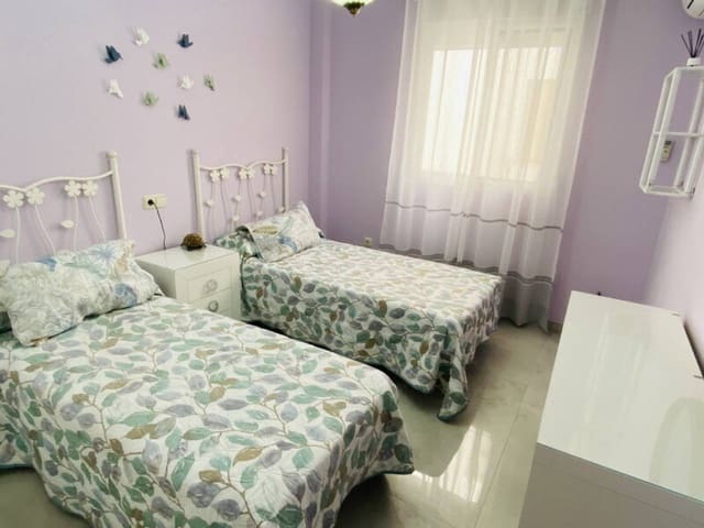 2 bedroom Flat for rent in Almuñécar - € 750 (Ref: 10037790)