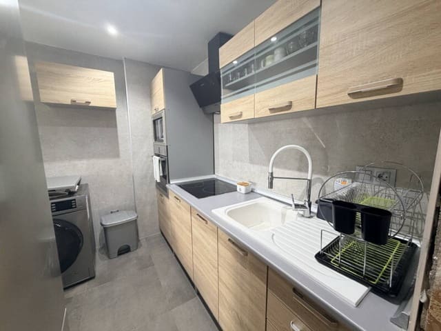 1 soverom Leilighet til salgs i Velilla, Almuñécar med svømmebasseng - € 230 000 (Ref: 10061096)
