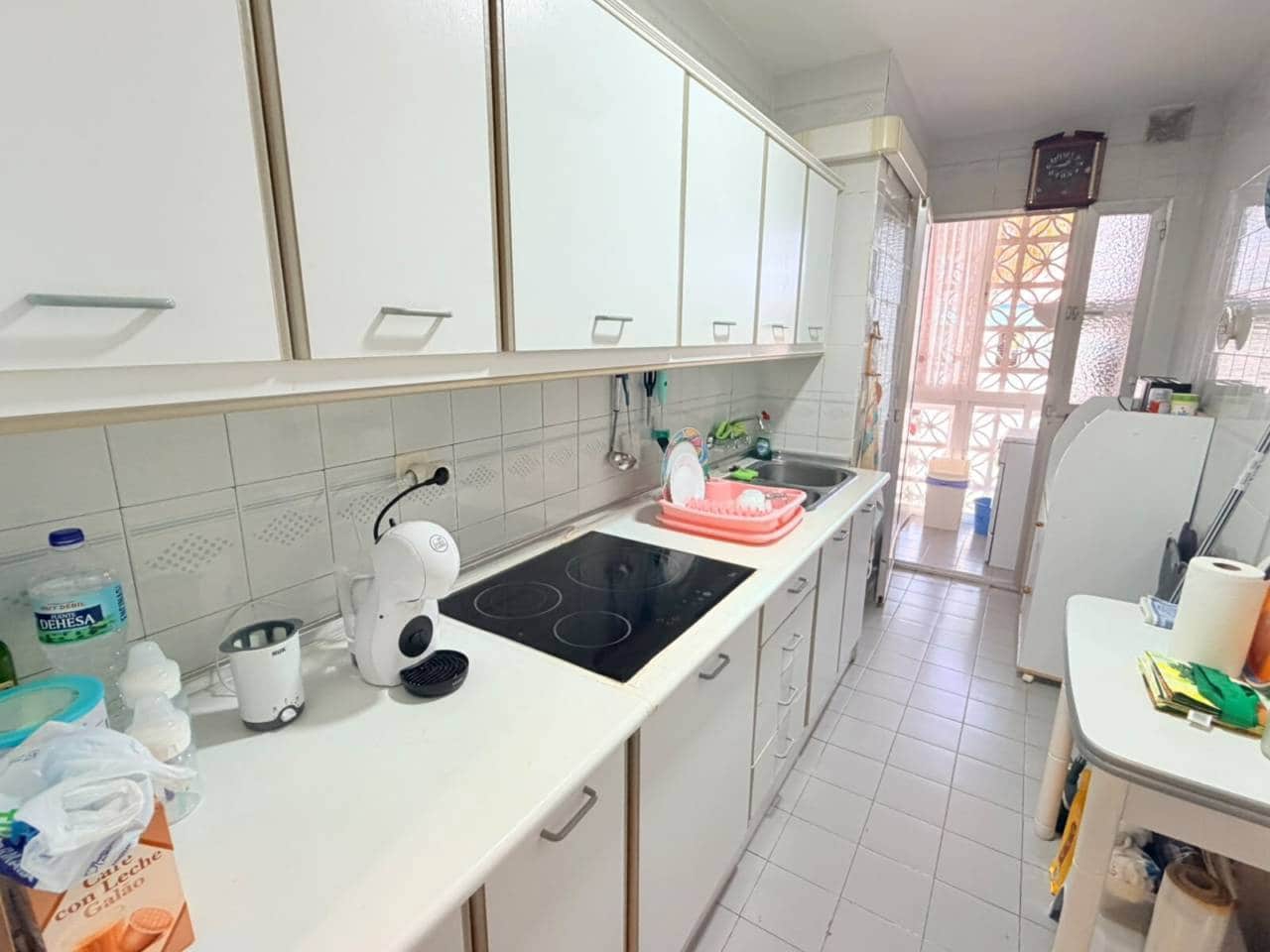2 Zimmer Apartment zu vermieten in Almunecar mit Pool - 850 € (Ref: 10077237)