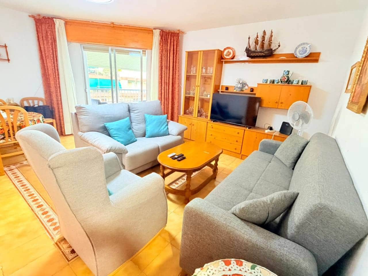 2 Zimmer Apartment zu vermieten in Almunecar mit Pool - 850 € (Ref: 10077237)