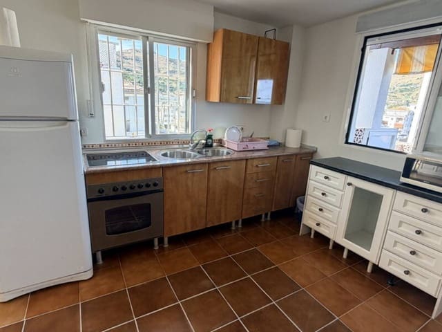 2 Zimmer Apartment zu vermieten in Velilla, Almuñécar mit Pool - 1.200 € (Ref: 10094071)