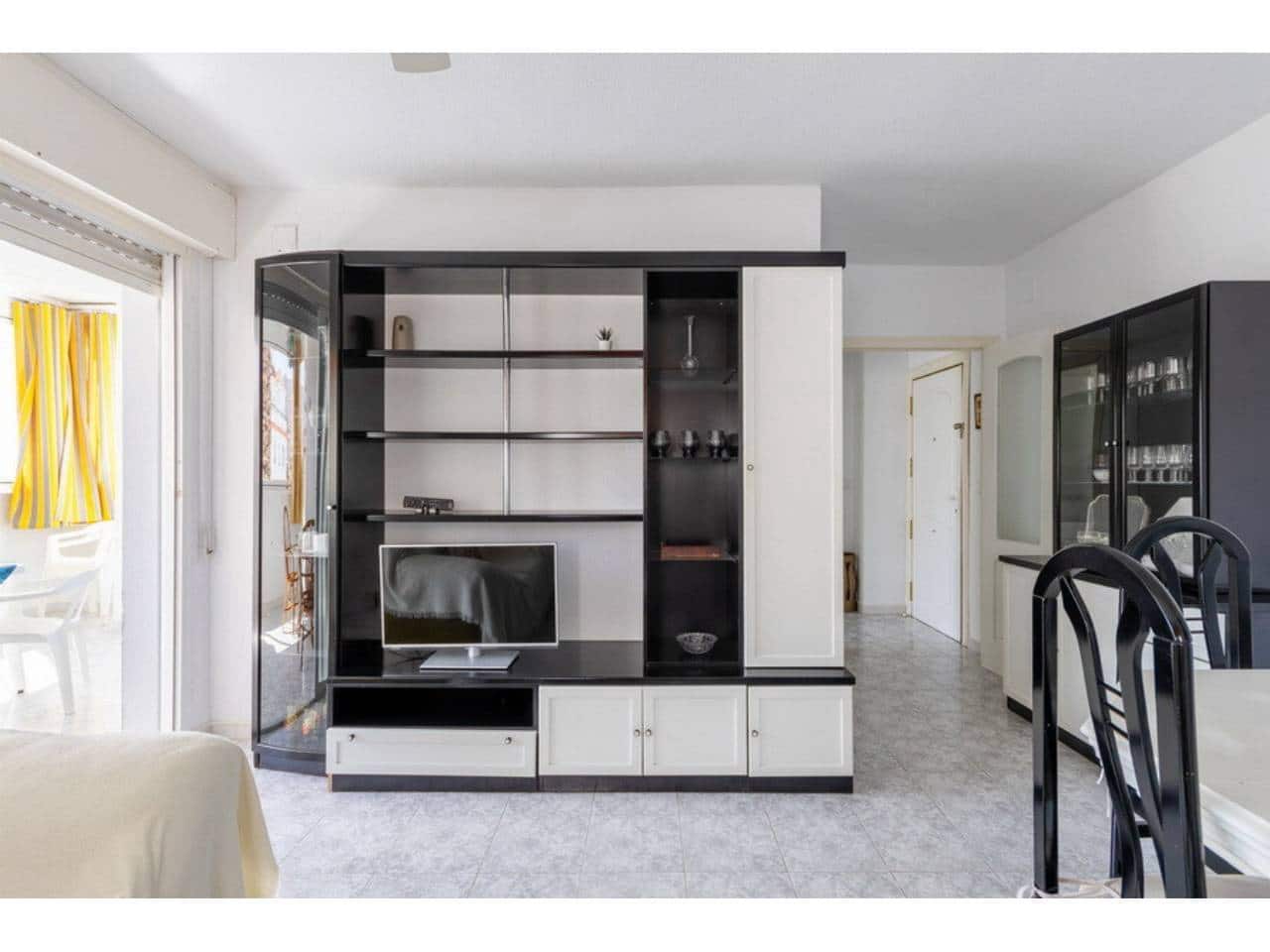 2 slaapkamer Flat te koop in Velilla met zwembad garage - € 290.000 (Ref: 10095651)