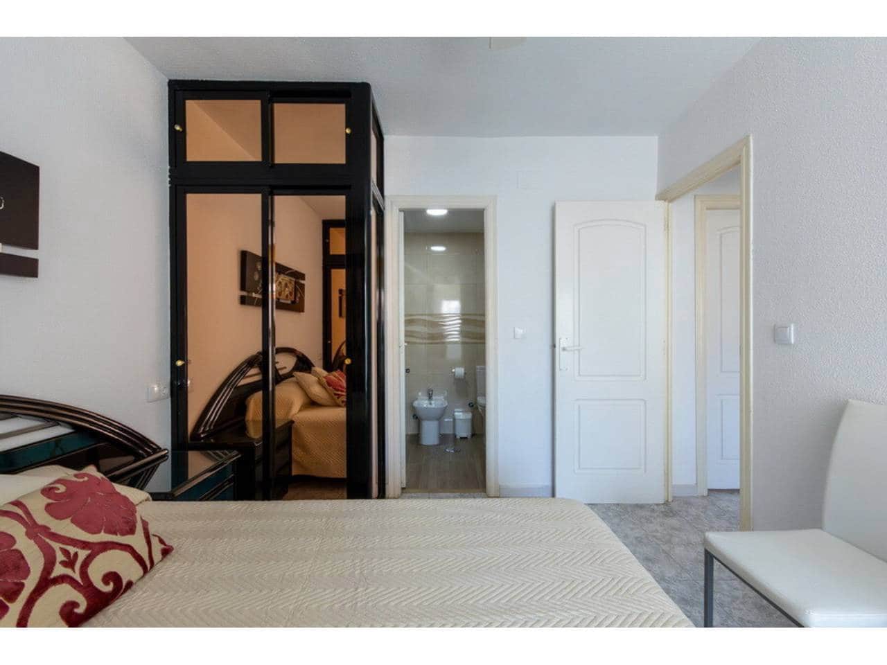 2 slaapkamer Flat te koop in Velilla met zwembad garage - € 290.000 (Ref: 10095651)