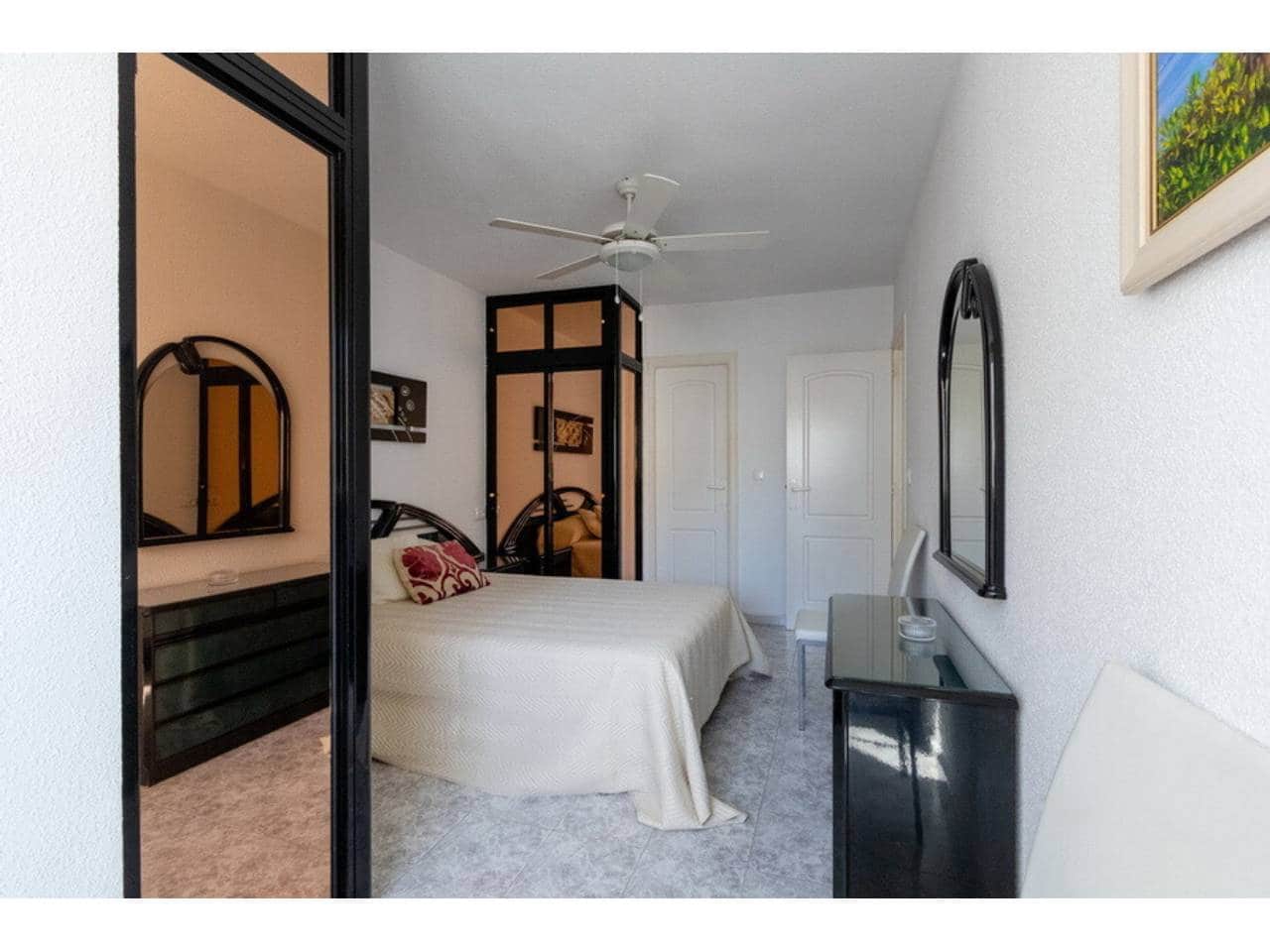 2 slaapkamer Flat te koop in Velilla met zwembad garage - € 290.000 (Ref: 10095651)