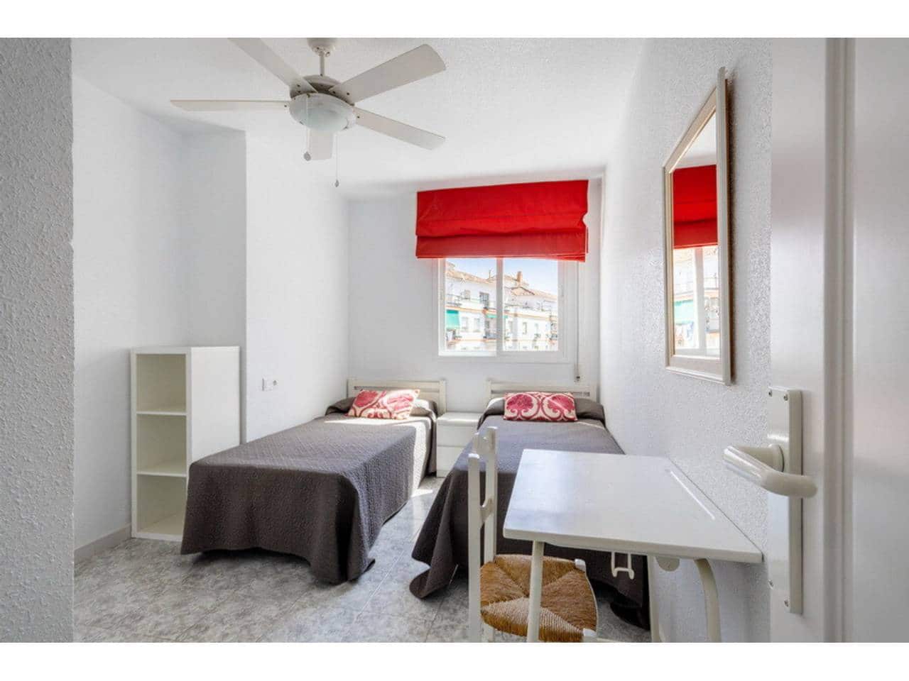 2 slaapkamer Flat te koop in Velilla met zwembad garage - € 290.000 (Ref: 10095651)