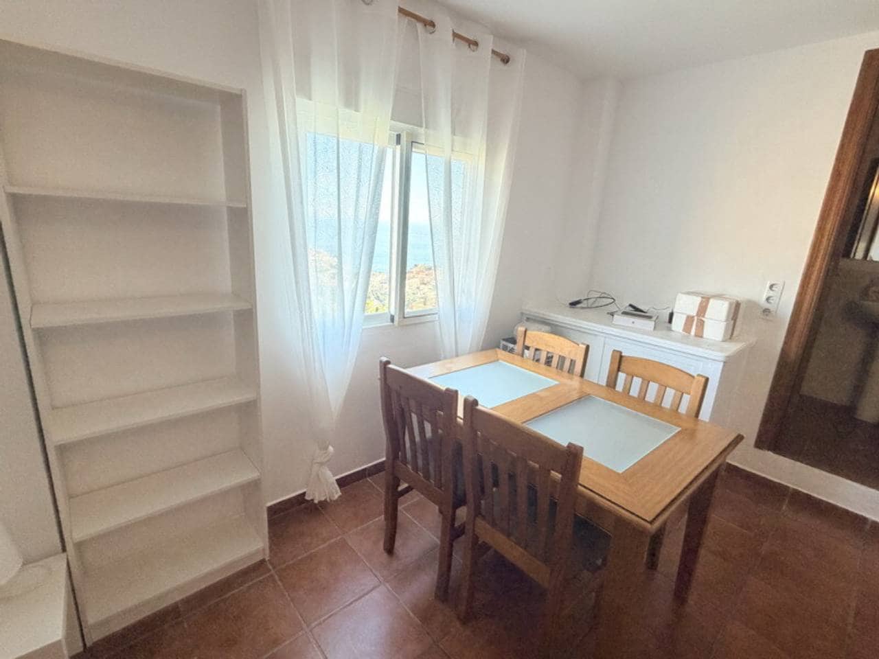 2 bedroom Villa for rent in Taramay with pool garage - € 1,100 (Ref: 10108653)