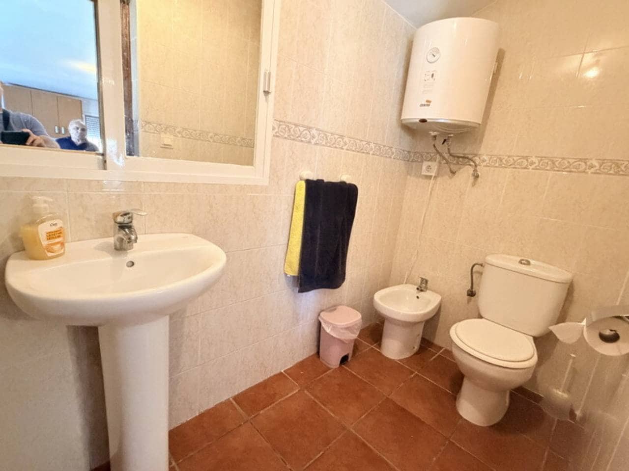 2 bedroom Villa for rent in Taramay with pool garage - € 1,100 (Ref: 10108653)