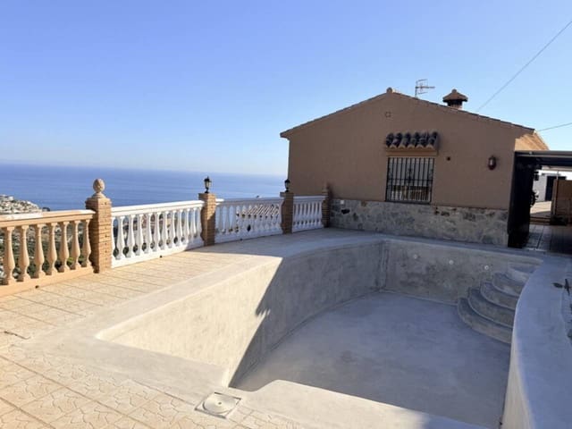 Villa/Maison de 2 chambres à louer à Taramay, Almuñécar avec piscine garage - 1 100 € (Ref: 10108653)