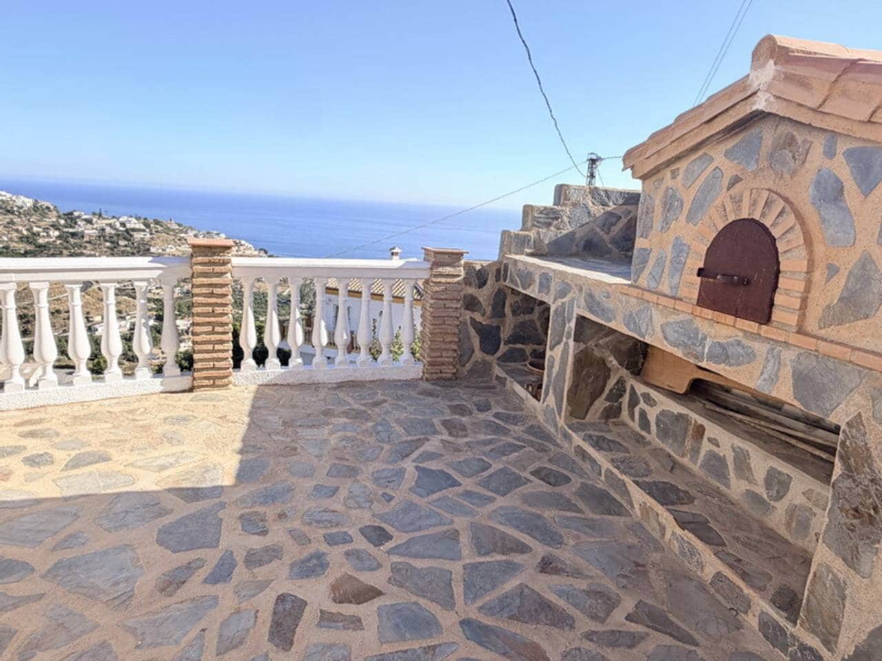 2 bedroom Villa for rent in Taramay with pool garage - € 1,100 (Ref: 10108653)