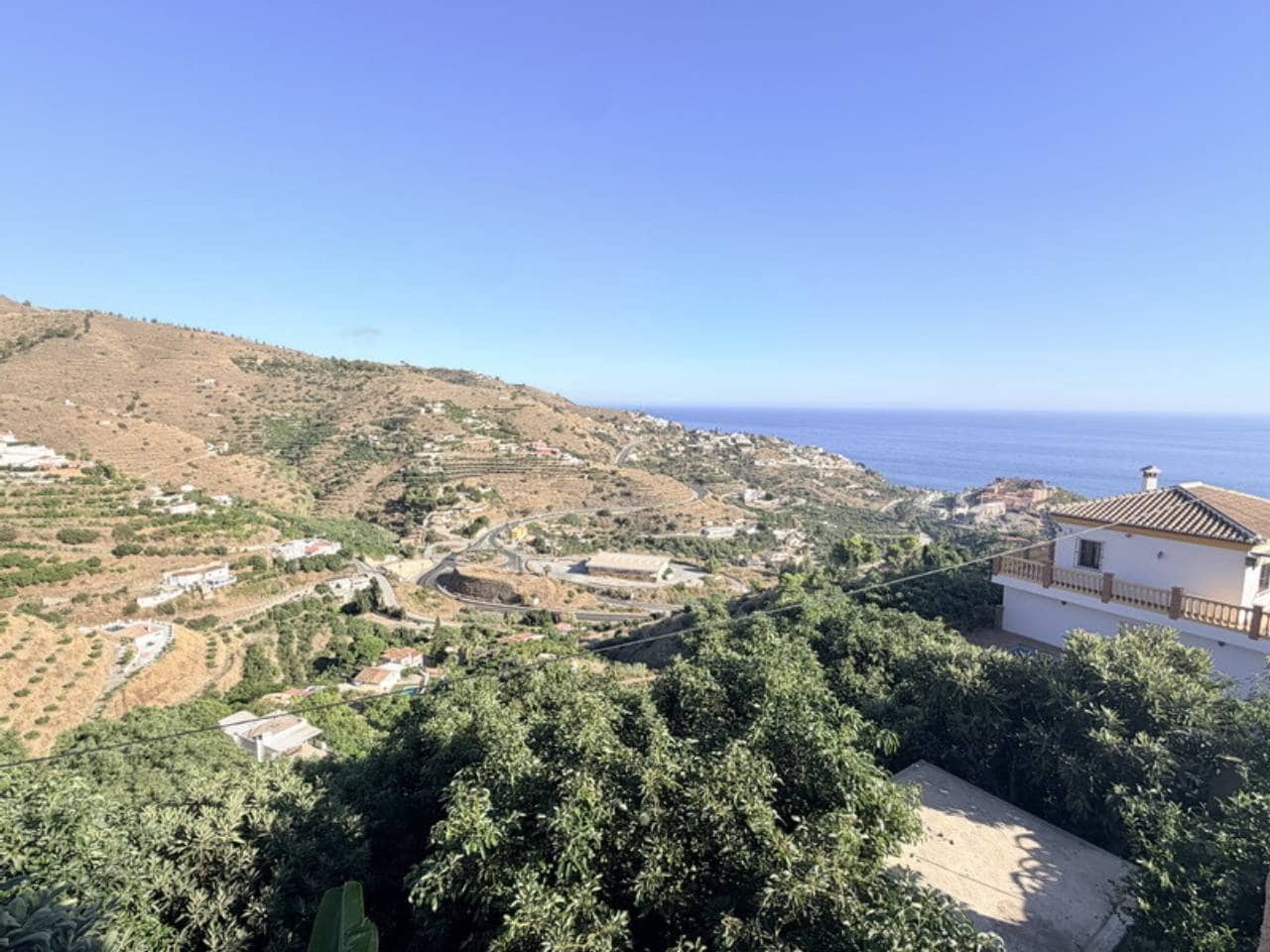 2 bedroom Villa for rent in Taramay with pool garage - € 1,100 (Ref: 10108653)
