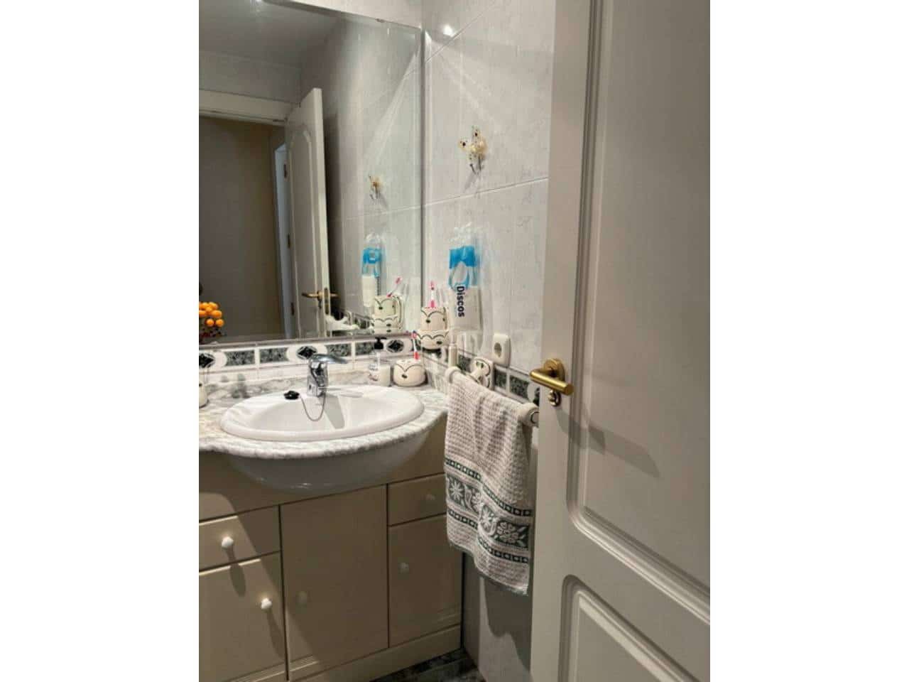2 slaapkamer Appartement te huur in Velilla - € 800 (Ref: 10118417)