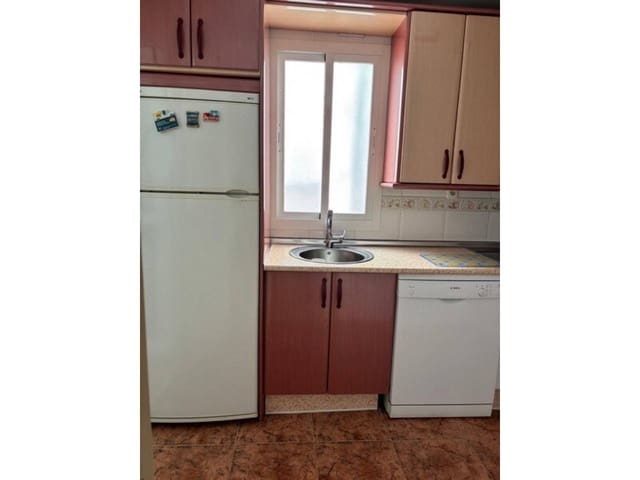 2 slaapkamer Appartement te huur in Velilla, Almuñécar - € 800 (Ref: 10118417)