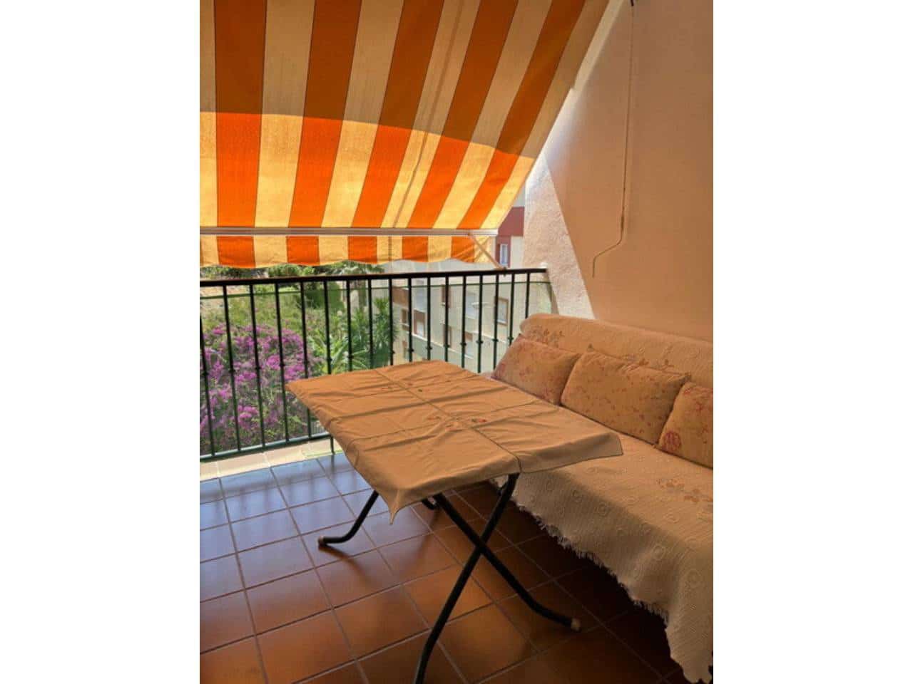 2 slaapkamer Appartement te huur in Velilla - € 800 (Ref: 10118417)