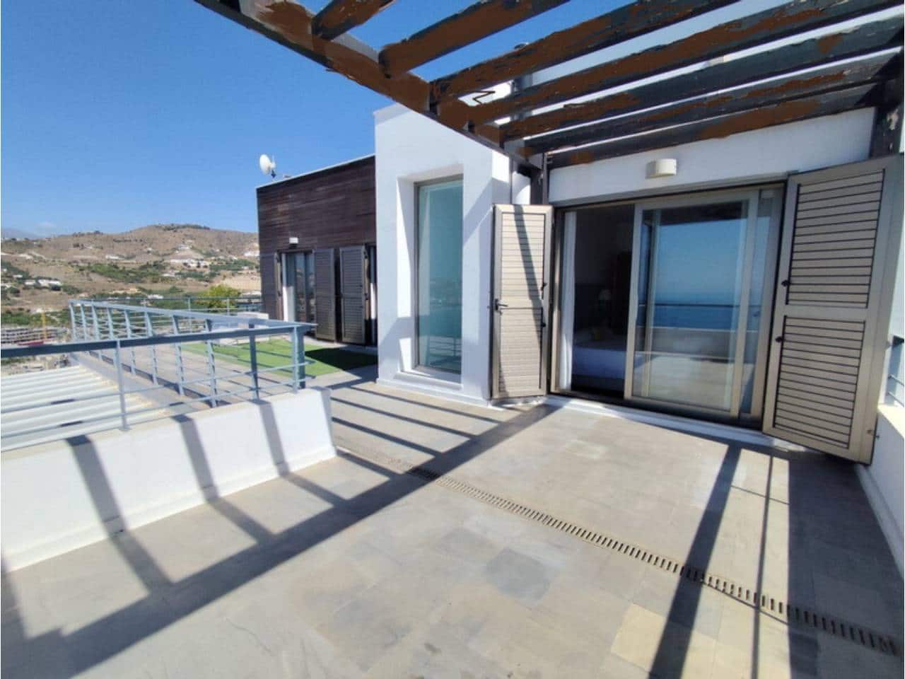 4 soveværelse Villa til salg i Taramay med swimmingpool garage - € 875.000 (Ref: 10136712)
