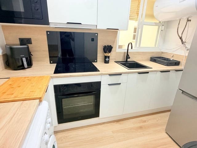 2 sypialnia Mieszkanie do wynajęcia w Velilla, Almuñécar z basenem - 980 € (Ref: 10138990)