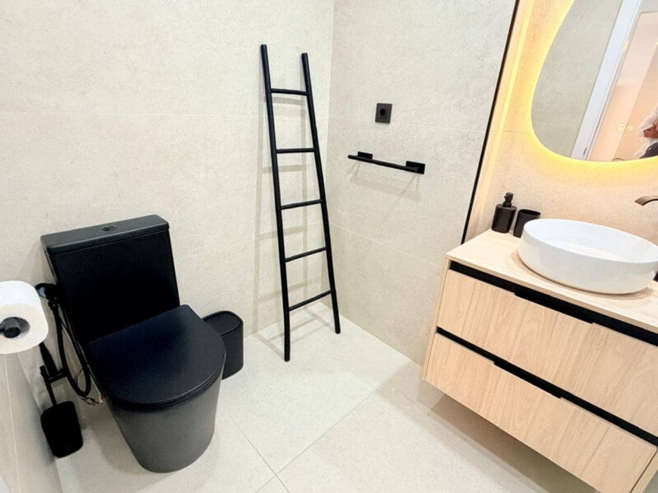 2 sypialnia Mieszkanie do wynajęcia w Velilla z basenem - 980 € (Ref: 10138990)