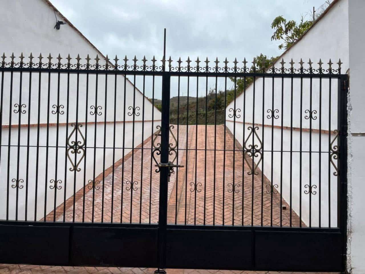 2 sovrum Finca/Hus på landet att hyra i Molvizar med pool garage - 1 000 € (Ref: 10145026)