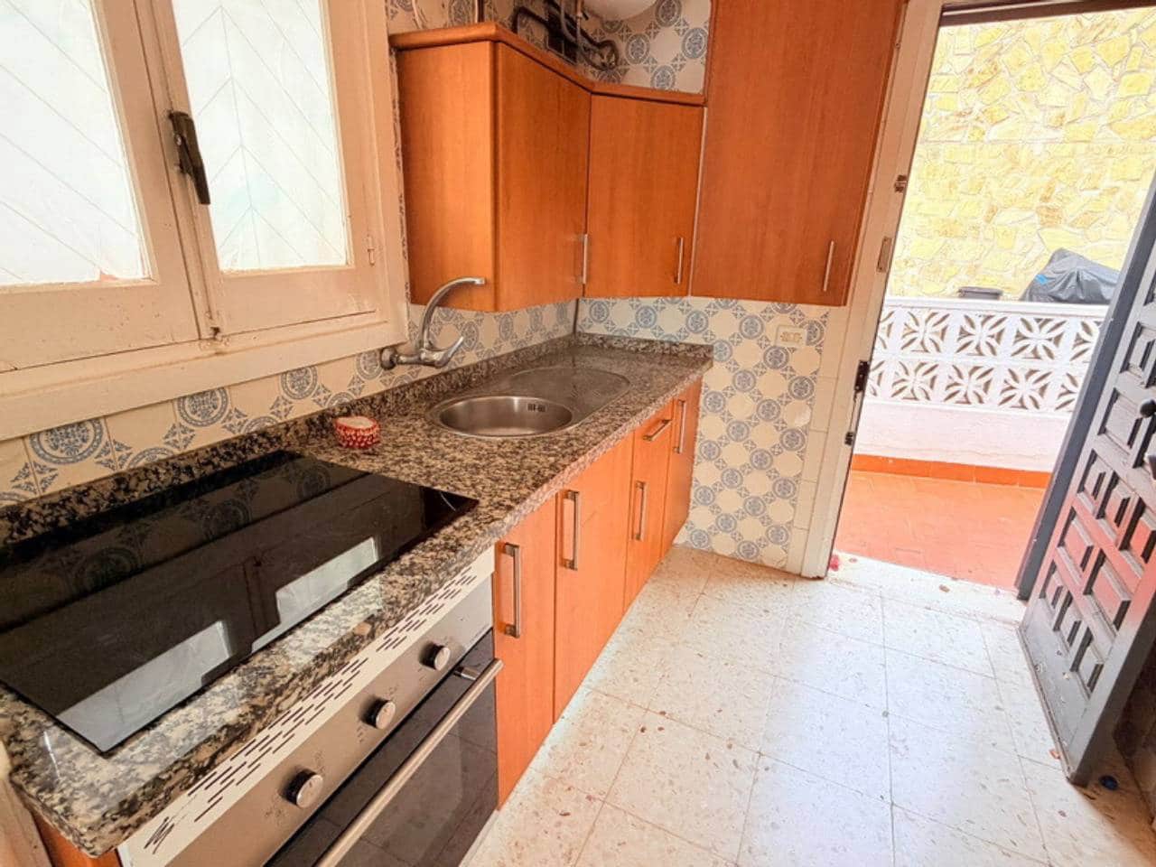 Apartamento de 3 habitaciones en Velilla en venta con piscina - 370.000 € (Ref: 10145667)