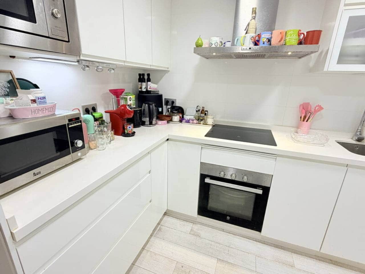 3 bedroom Apartment for sale in Almunecar - € 255,000 (Ref: 10165667)