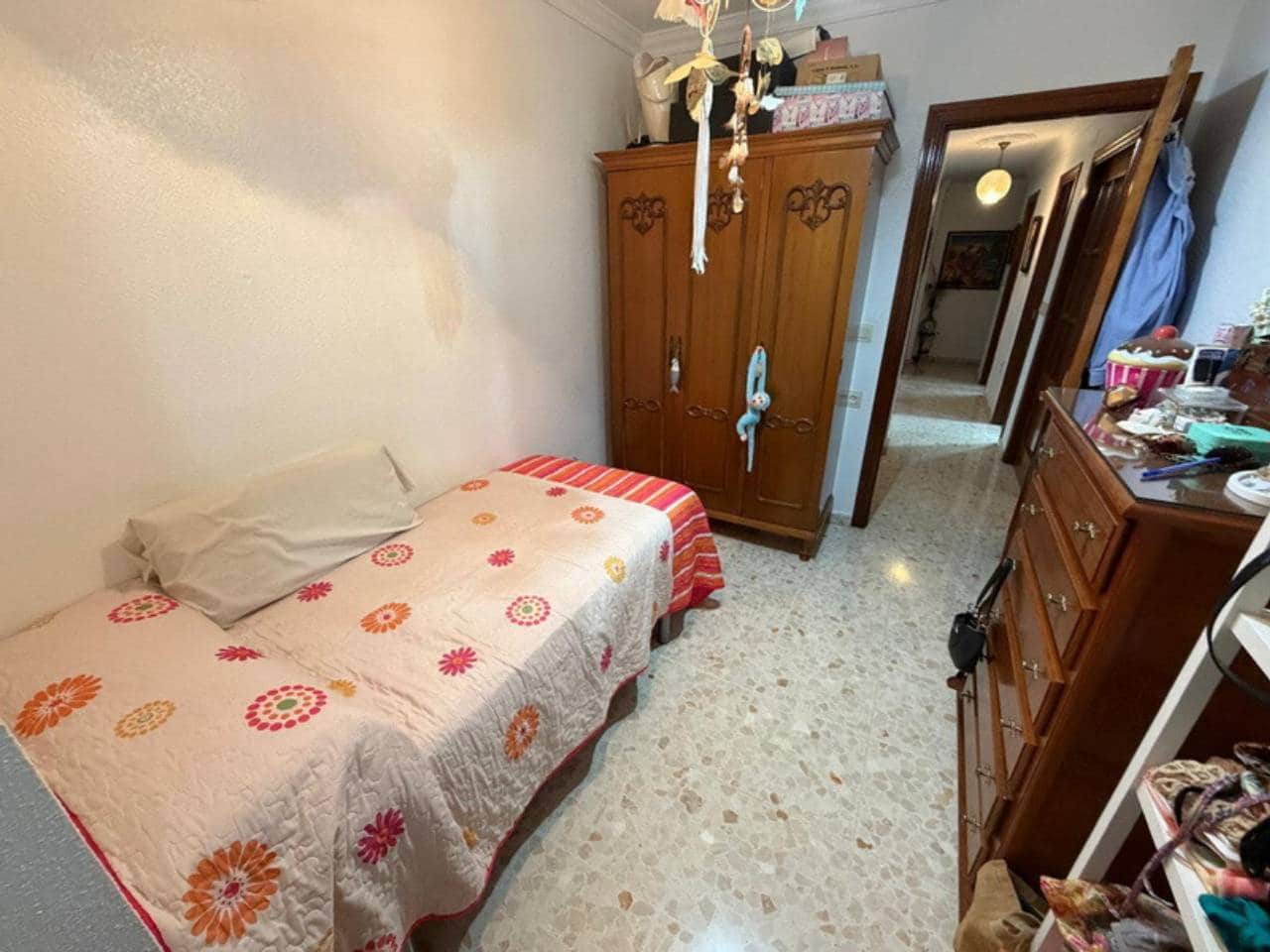 3 bedroom Apartment for sale in Almunecar - € 355,000 (Ref: 10167908)