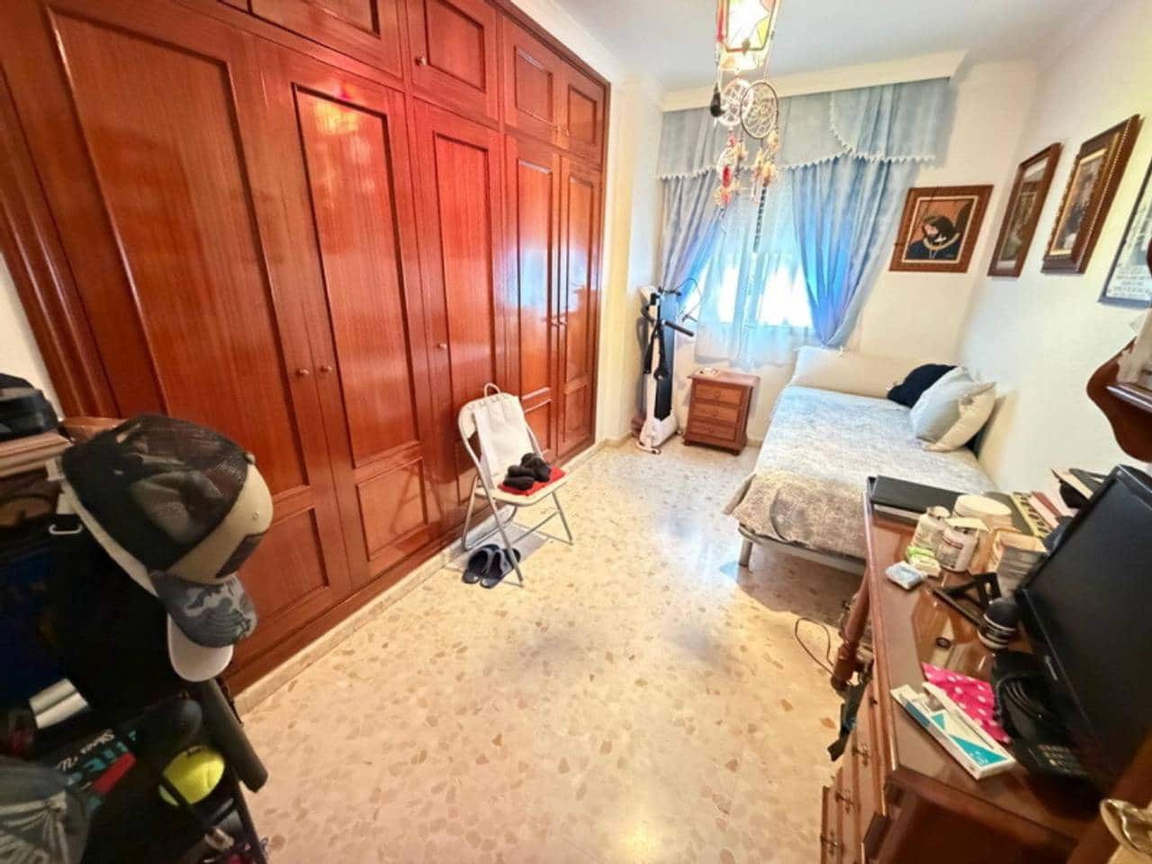 3 bedroom Apartment for sale in Almunecar - € 355,000 (Ref: 10167908)