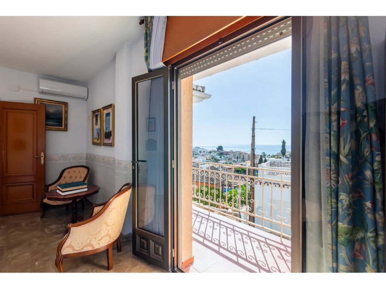 4 soverom Villa til salgs i Almunecar med garasje - € 795 000 (Ref: 10176192)