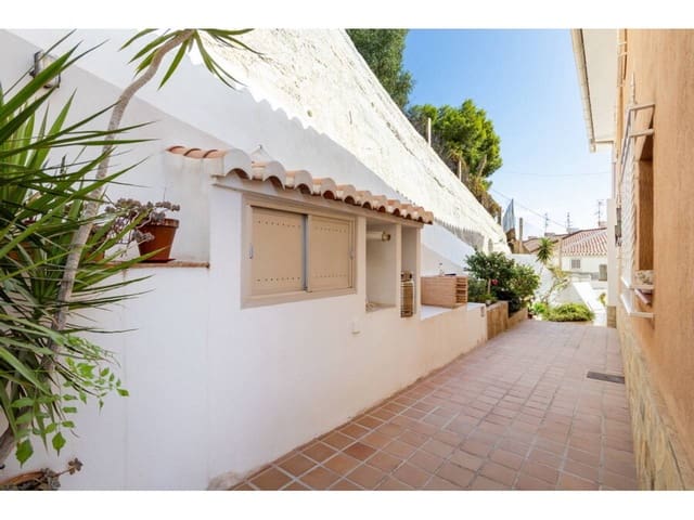 4 soverom Villa til salgs i Almuñécar med garasje - € 795 000 (Ref: 10176192)