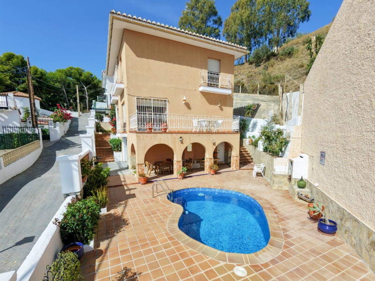 4 soverom Villa til salgs i Almunecar med garasje - € 795 000 (Ref: 10176192)