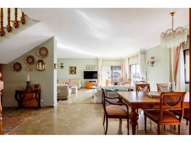 4 soverom Villa til salgs i Almuñécar med garasje - € 795 000 (Ref: 10176192)