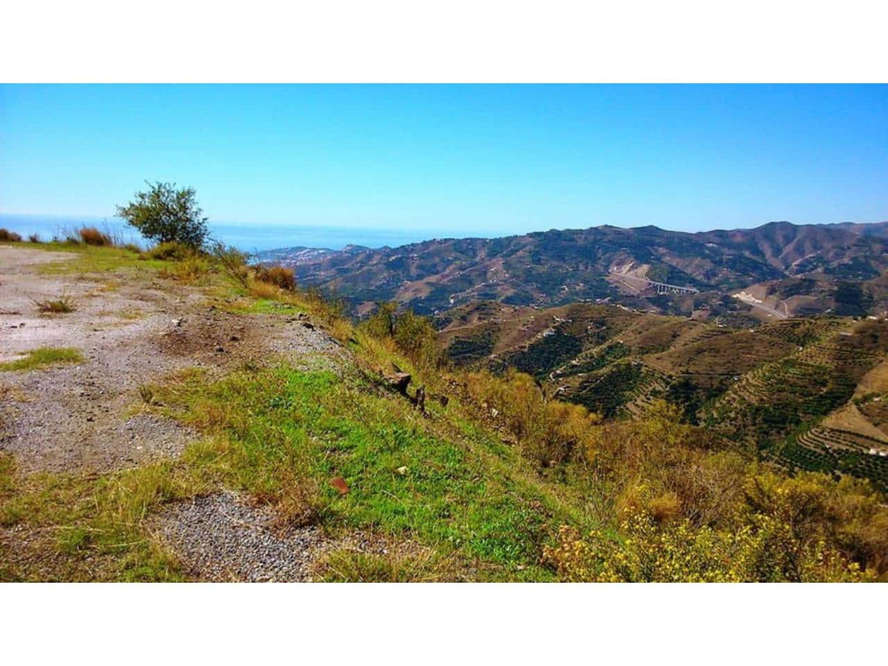 Terre non Aménagée à vendre à Itrabo - 45 000 € (Ref: 4712549)