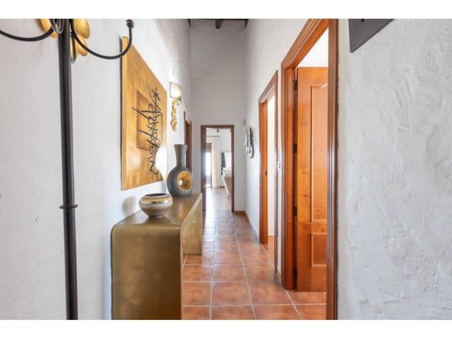 5 soveværelse Villa til salg i Taramay, Almuñécar med swimmingpool - € 750.000 (Ref: 5709772)