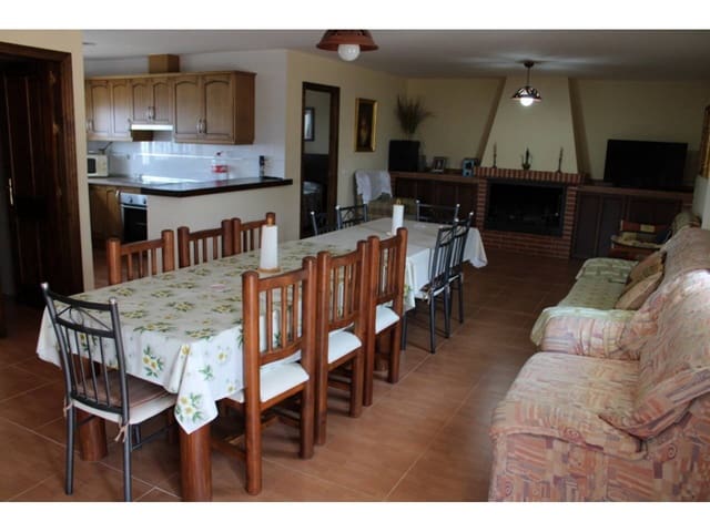 4 makuuhuone Maalaistalo myytävänä paikassa Itrabo mukana uima-altaan 
autotalli - 375 000 € (Ref: 6426352)