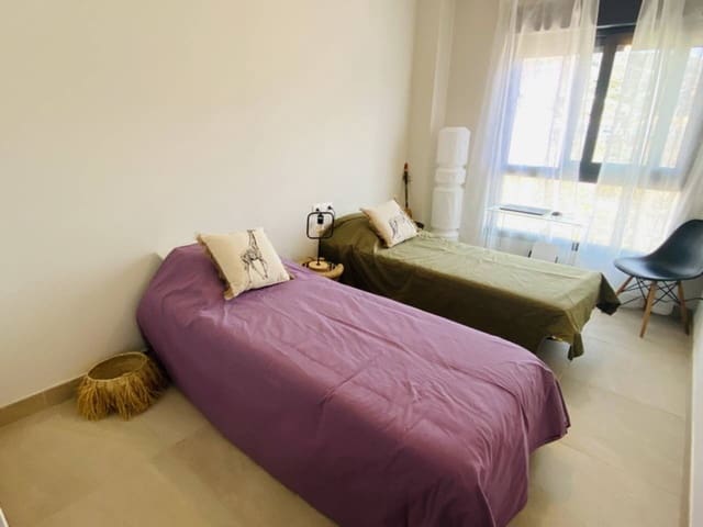 3 bedroom Apartment for holiday rental in Almuñécar with pool garage - € 900 (Ref: 6834683)