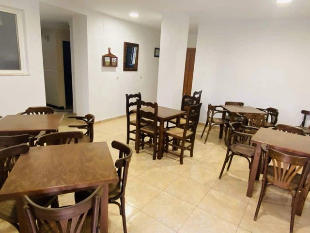 Local Commercial à louer à Almuñécar - 1 200 € (Ref: 6928109)