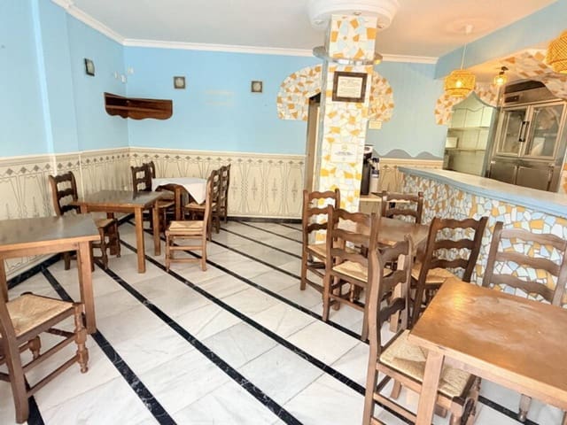 Commercial for rent in Almuñécar - € 1,200 (Ref: 6928109)