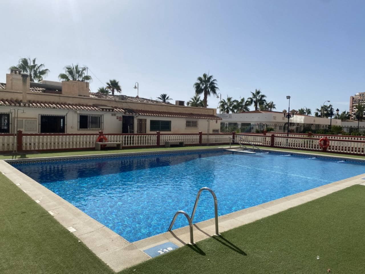 2 quarto Apartamento para arrendamento para férias em Almunecar com piscina - 490 € (Ref: 7131318)