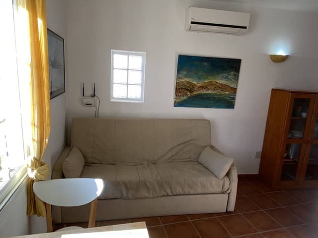 1 soveværelse Lejlighed til leje i Velilla, Almuñécar med swimmingpool - € 520 (Ref: 7140865)